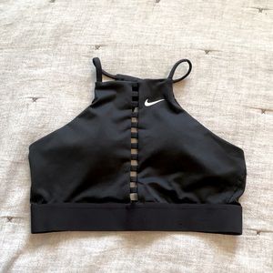 Nike sport bra size s